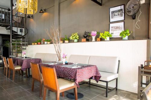 Restaurant, Cha Am My House in Cha Am Beachfront