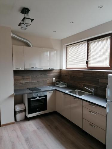 Konyha, Дунав билдингс in Pleven