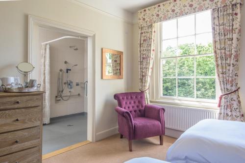 Sissinghurst Castle Farmhouse - image 6