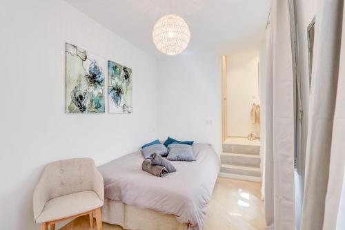 Lou C -CHARMANT APT CLIM WIFI REFAIT A NEUF 6PERS - image 8