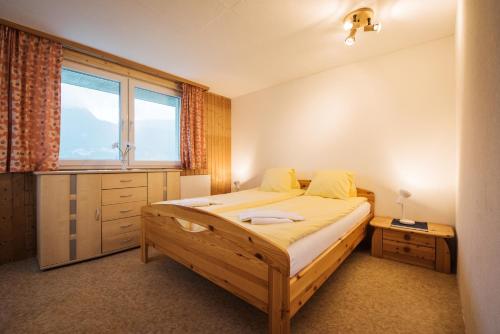 Francy - Partial lake view, Brienz (Foto 4)