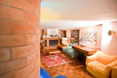 Hotel Moderno – Erice, CA