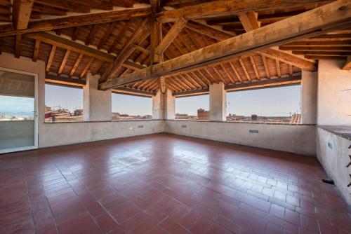  Nella Torre del Poschi Penthouse with Roof Terrace in Pisa