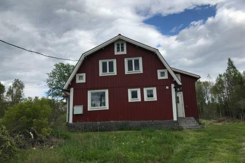 Holiday home in Småland (Holiday home in Smaland) in Alšulta