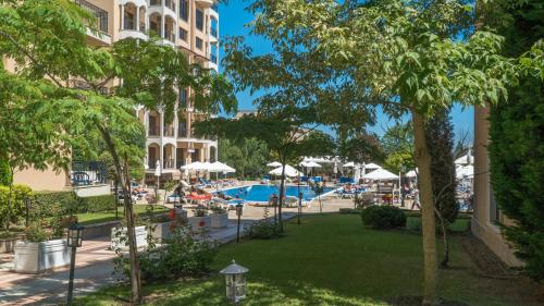 Bendita Mare Aparthotel - image 8