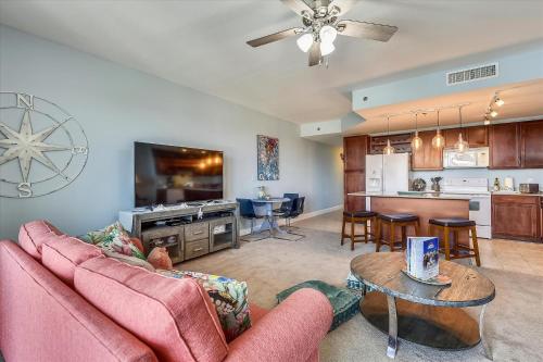 Laketown Wharf 835 condo - image 7