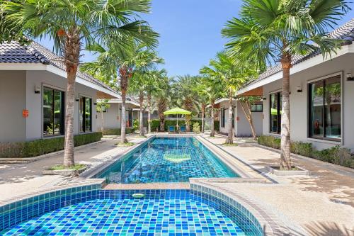 Where to stay in Phuket Rawai Beach - Lady Naya Villas