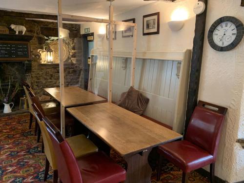 The Queen Anne in Great Hucklow