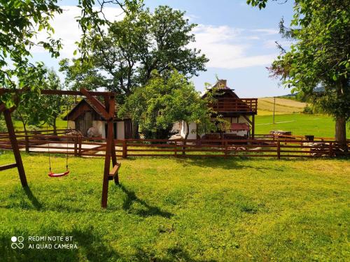 Chalupa Romantik na Hrinovskych lazoch - Chalet - Hriňová