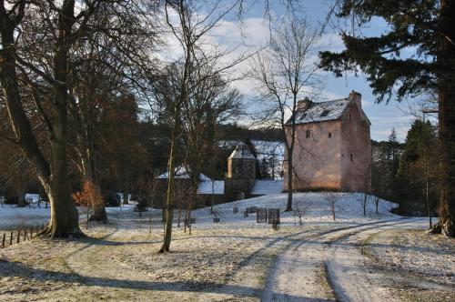 Barns Tower - image 11