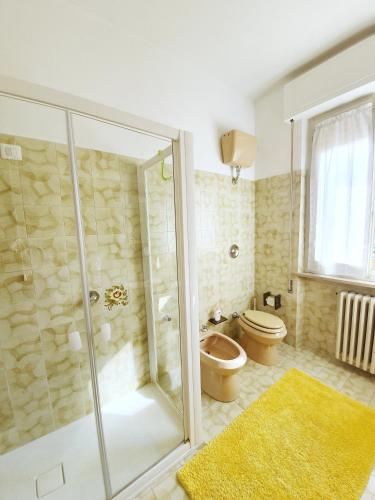ห้องน้ำ, Affittacamere Zona Caserma-Stazione in โฟลิกโน่
