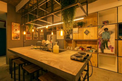 keuken, Joy Hostel & Suites in North Wing