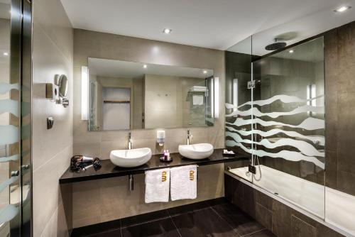 Fürdőszoba, Hotel Spa Aguas de los Mallos in Murillo de Gállego