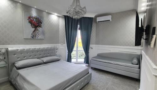 SILVER SUITE 5