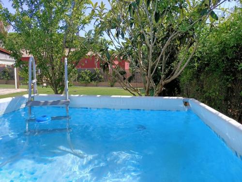Villa Ada con Piscina y Jardin