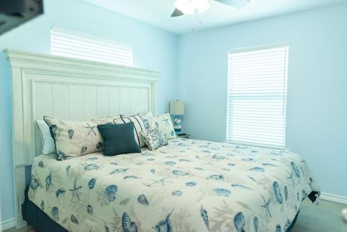 Fish'N and Beach'N home - image 7
