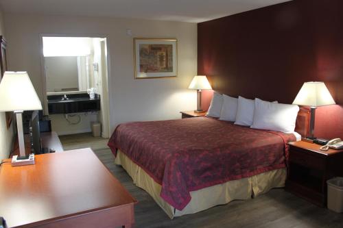 Travel Inn Buford - Mall of Georgia