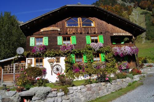 Haus Älpele - Apartment - Klösterle am Arlberg