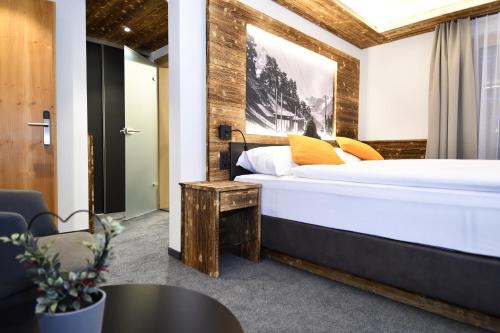 卫浴间, 精英酒店 (Elite) in 策马特