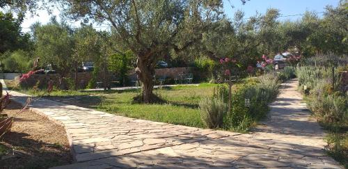  Kavoulakos Studios in Skoutari