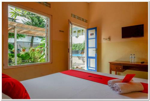 room detail thumbnail 2