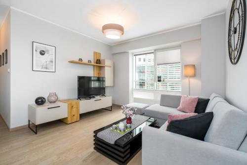 Apartments Poznan Towarowa by Renters