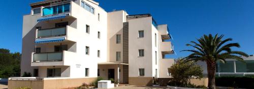 Apartamentos Catalina - image 10