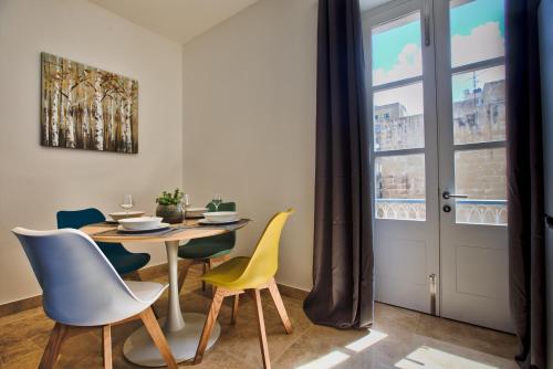 Ursula Apartments Self Catering Studios and 1-BR in Central Valletta by Tritoni Hotels, Валетта (фото 9)