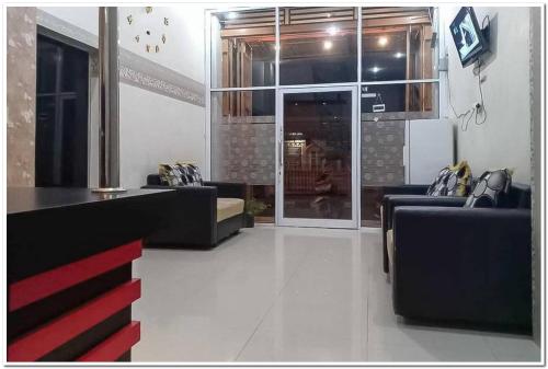 Ieeja, Hotel Dheadita Syariah Sungai Penuh Mitra RedDoorz in Sungai Penuh