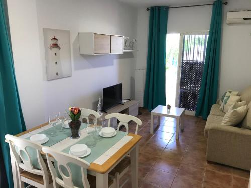  Apartamento VenAVera Playa - Playas del Sur P5-0C Bajo WIFI in Los Amarguillos
