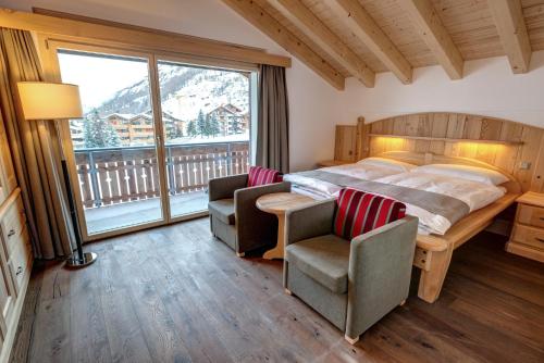 Double or twin room, premium