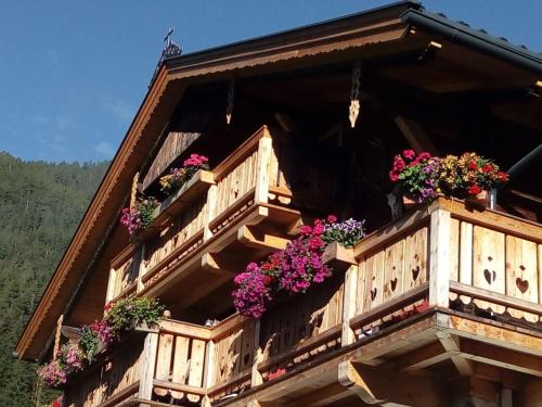 Ieeja, Bed & Breakfast Dolomiti Bey Haus Pinter in Assling