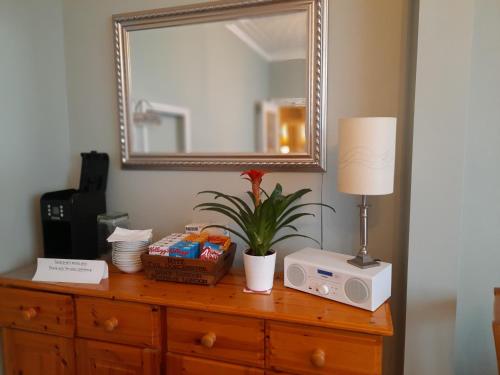 Fosters Guest House 5