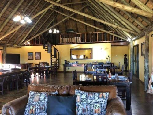 Wag n Bietjie Bush Lodge