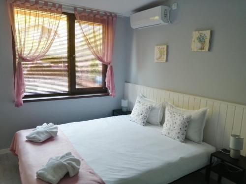 B&B Shumen - La Piazza Hotel - Bed and Breakfast Shumen