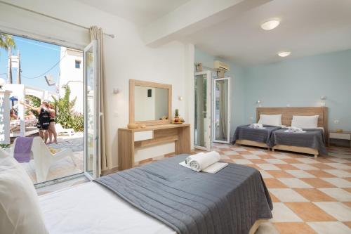 Paralia studios, Kavos (foto 4)