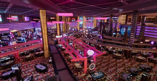 Caesars Race & Sportsbook at Planet Hollywood