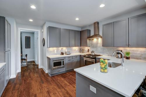 Skyline View Holiday Home 1013 - main image