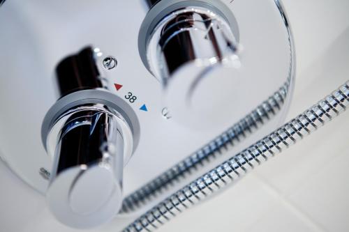 The Hideaway At Windermere (Adults only) - image 12