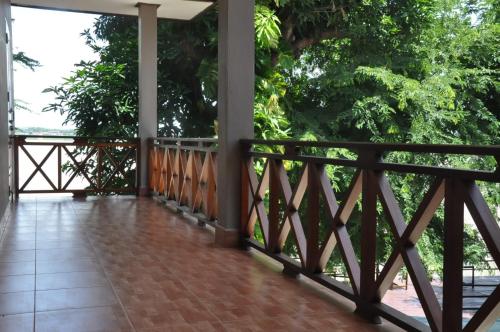 balkon/terras, Pilgrims Kitchen & Inn in Savannakhet
