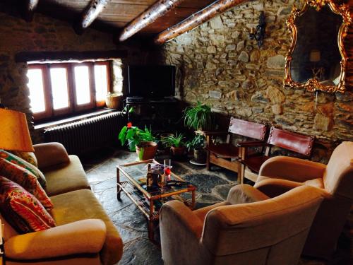 Közös társalgó / TV, Hotel Can Borrell in Meranges