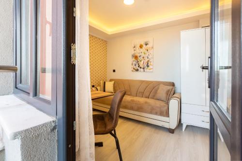 Deluxe Quadruple Suite Balcony. image 5
