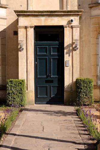 Number 38 Clifton - main image