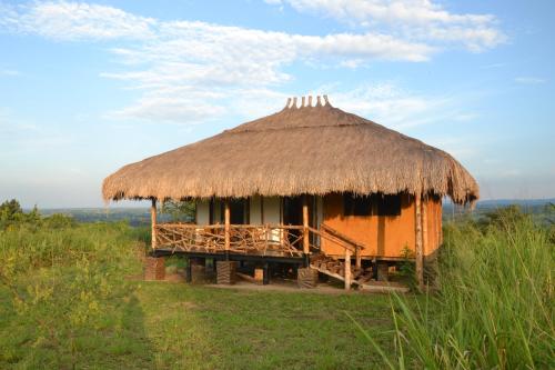 נוף חוץ, Topi Lodge in Bushenyi