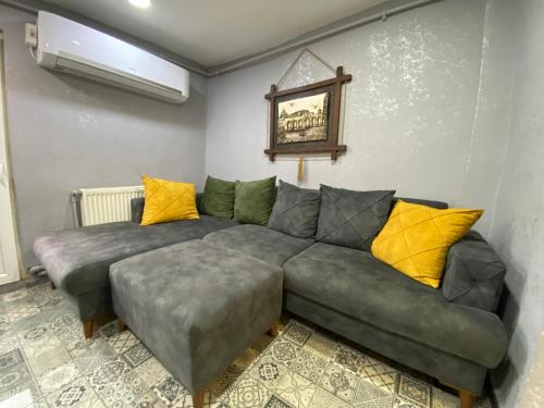 Orange Airport Hotel - image 8