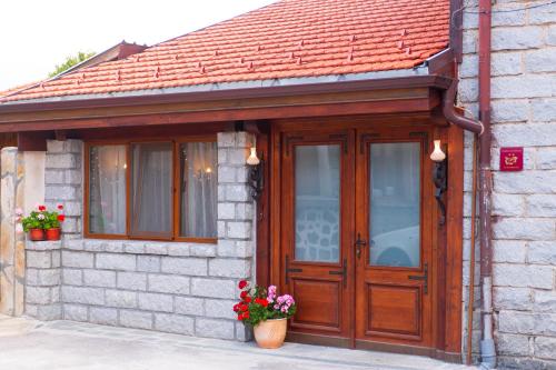 Grancharova Guest House 3