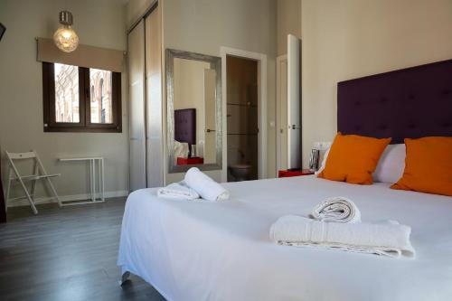 Deluxe Apartment image 2