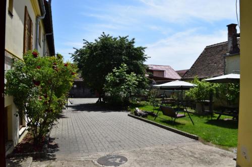 绿屋旅馆 绿屋旅馆