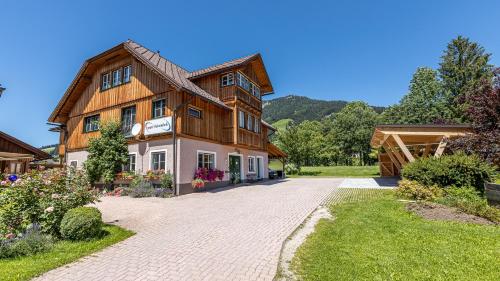 B&B Mitterndorf im Steirischen Salzkammergut - Ferienwohnung Neuper - Bed and Breakfast Mitterndorf im Steirischen Salzkammergut