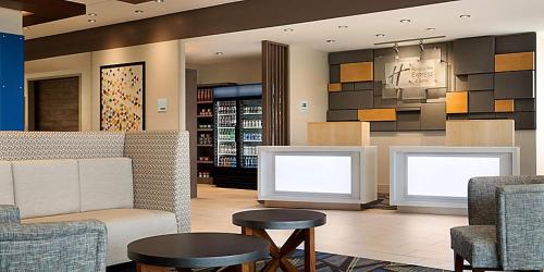 Holiday Inn Express & Suites Heath - Newark, an IHG Hotel in Heath, USA